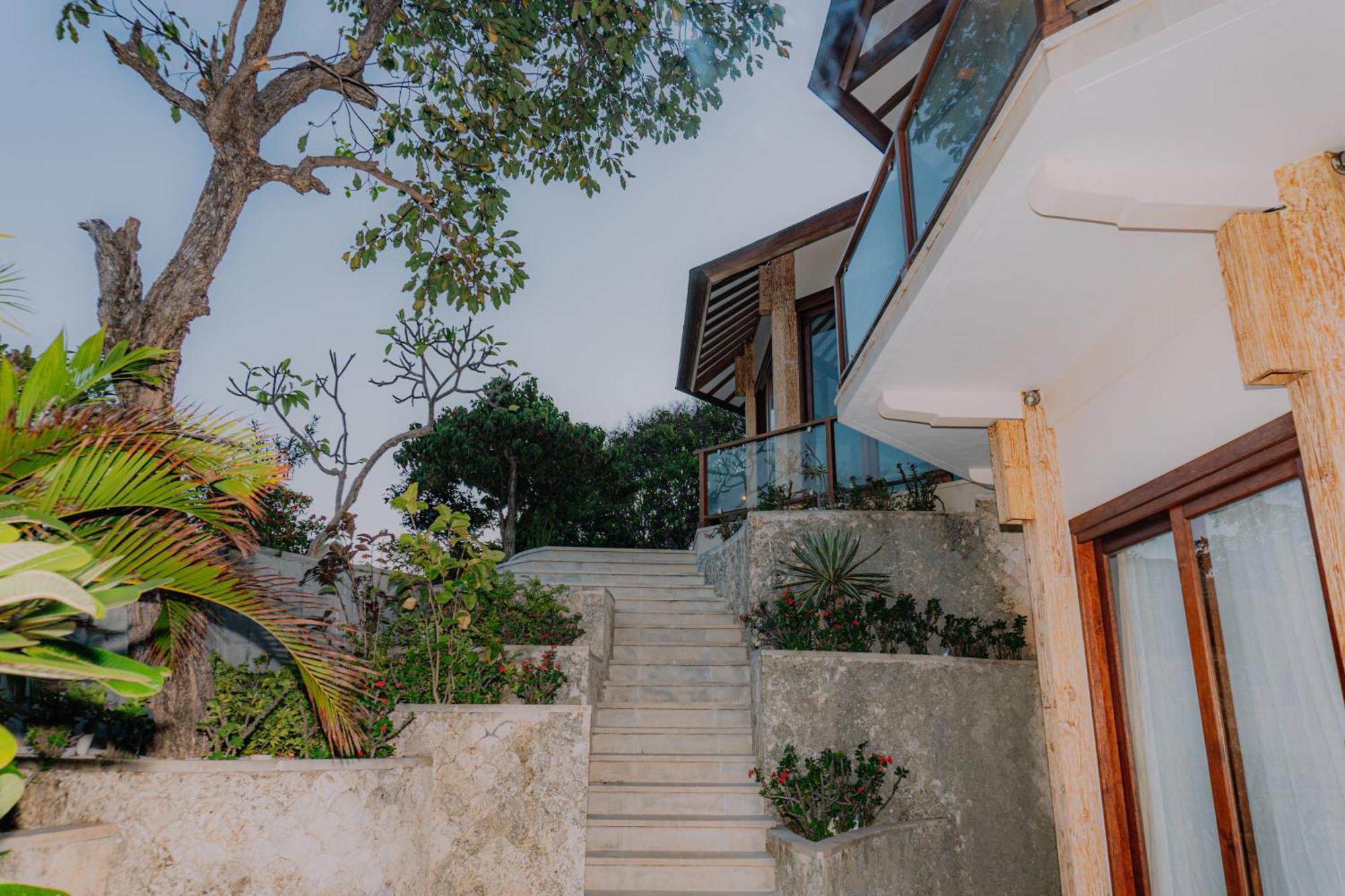 Eliana Resort And Spa Nembrala Extérieur photo